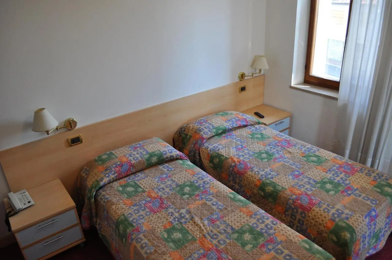 Hotel Piol Limana