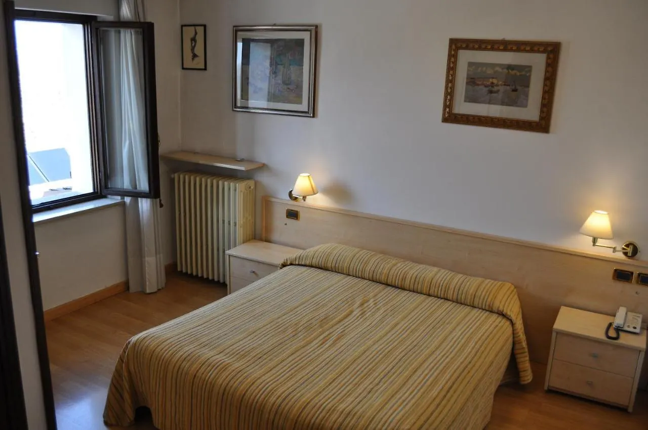 Hotel Piol Limana