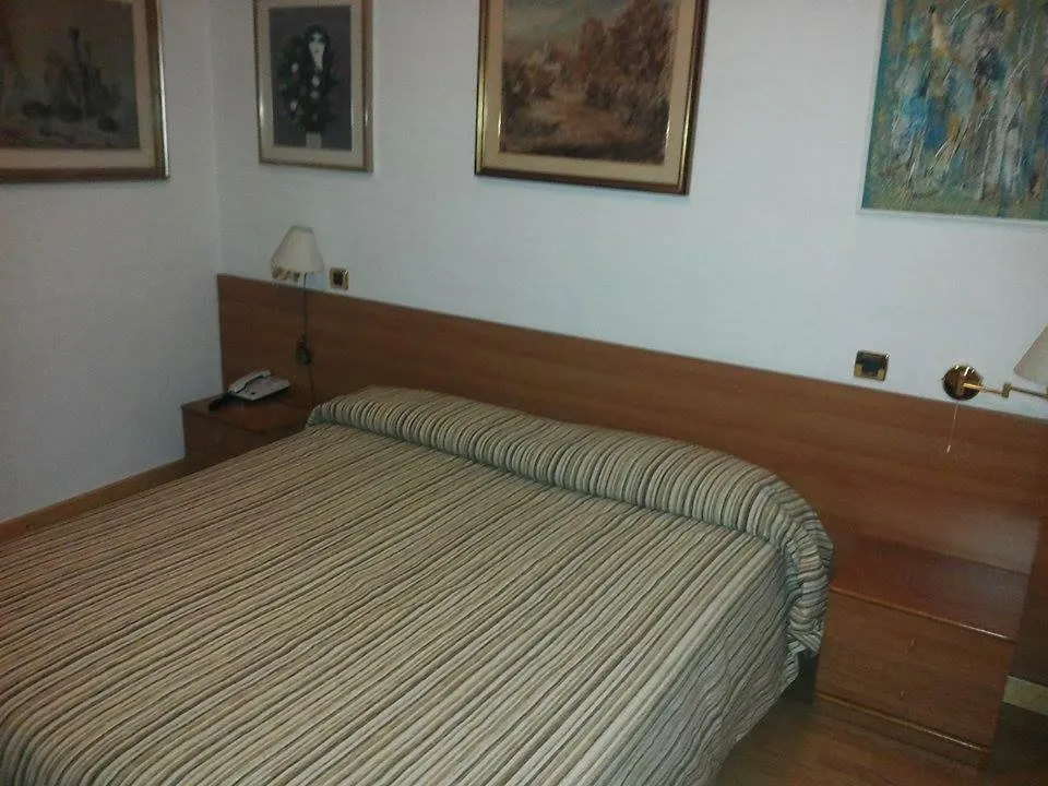 Hotel Piol Limana